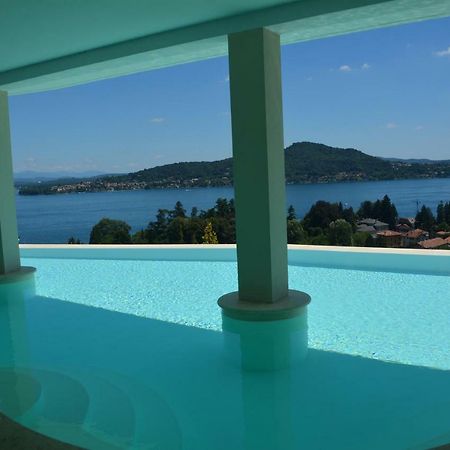 Il Girasole Apartment เมอินา ภายนอก รูปภาพ