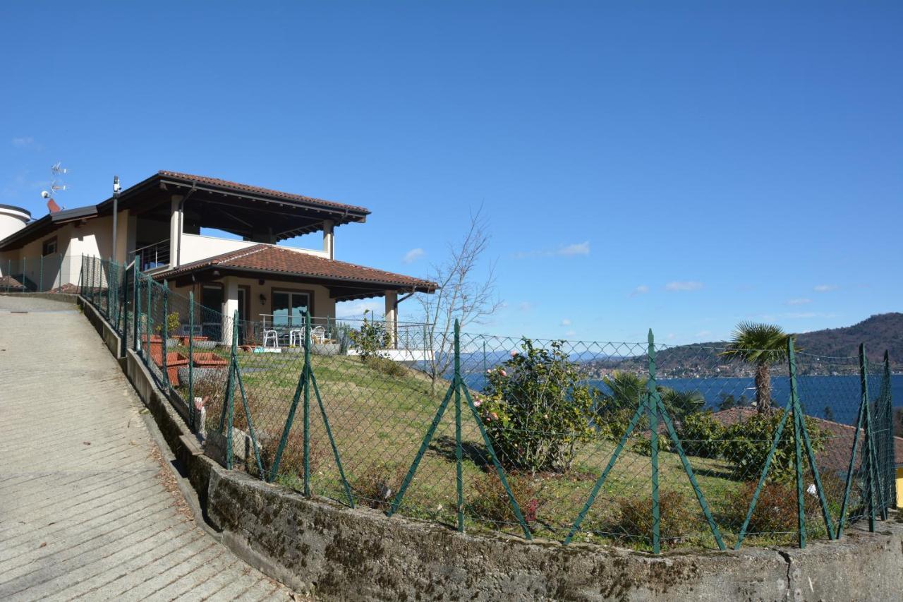 Il Girasole Apartment เมอินา ภายนอก รูปภาพ