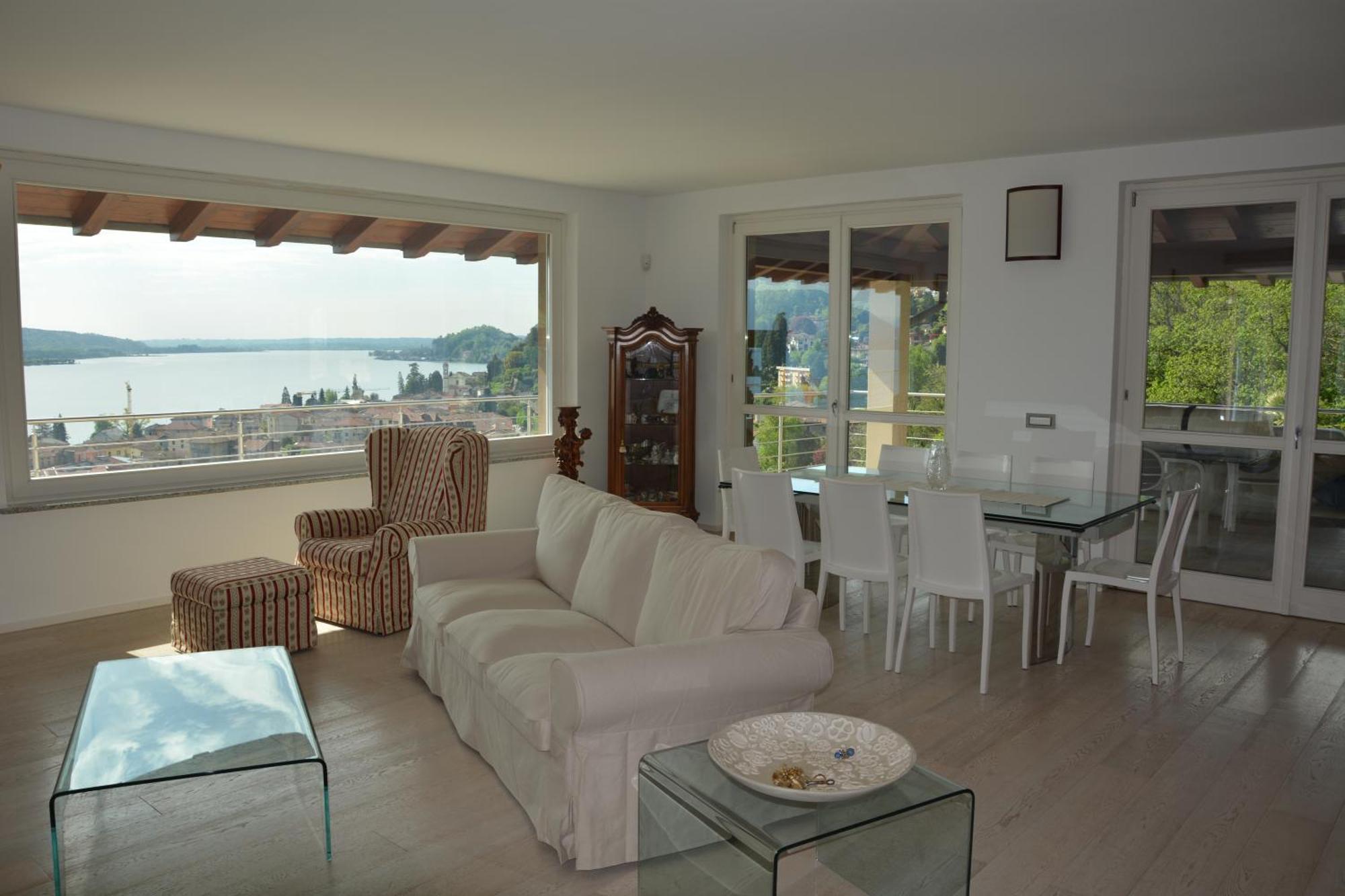 Il Girasole Apartment เมอินา ห้อง รูปภาพ