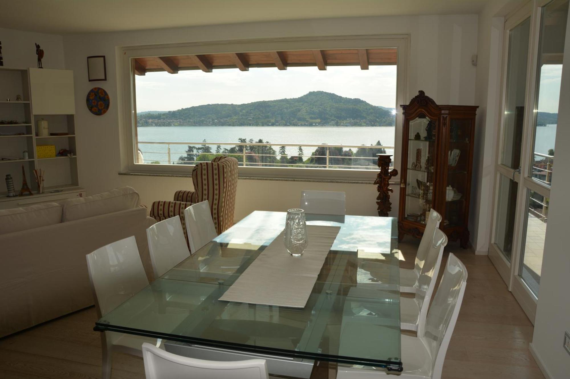 Il Girasole Apartment เมอินา ห้อง รูปภาพ
