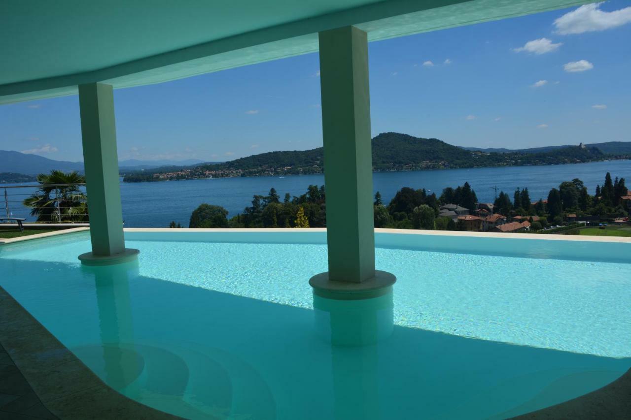Il Girasole Apartment เมอินา ภายนอก รูปภาพ