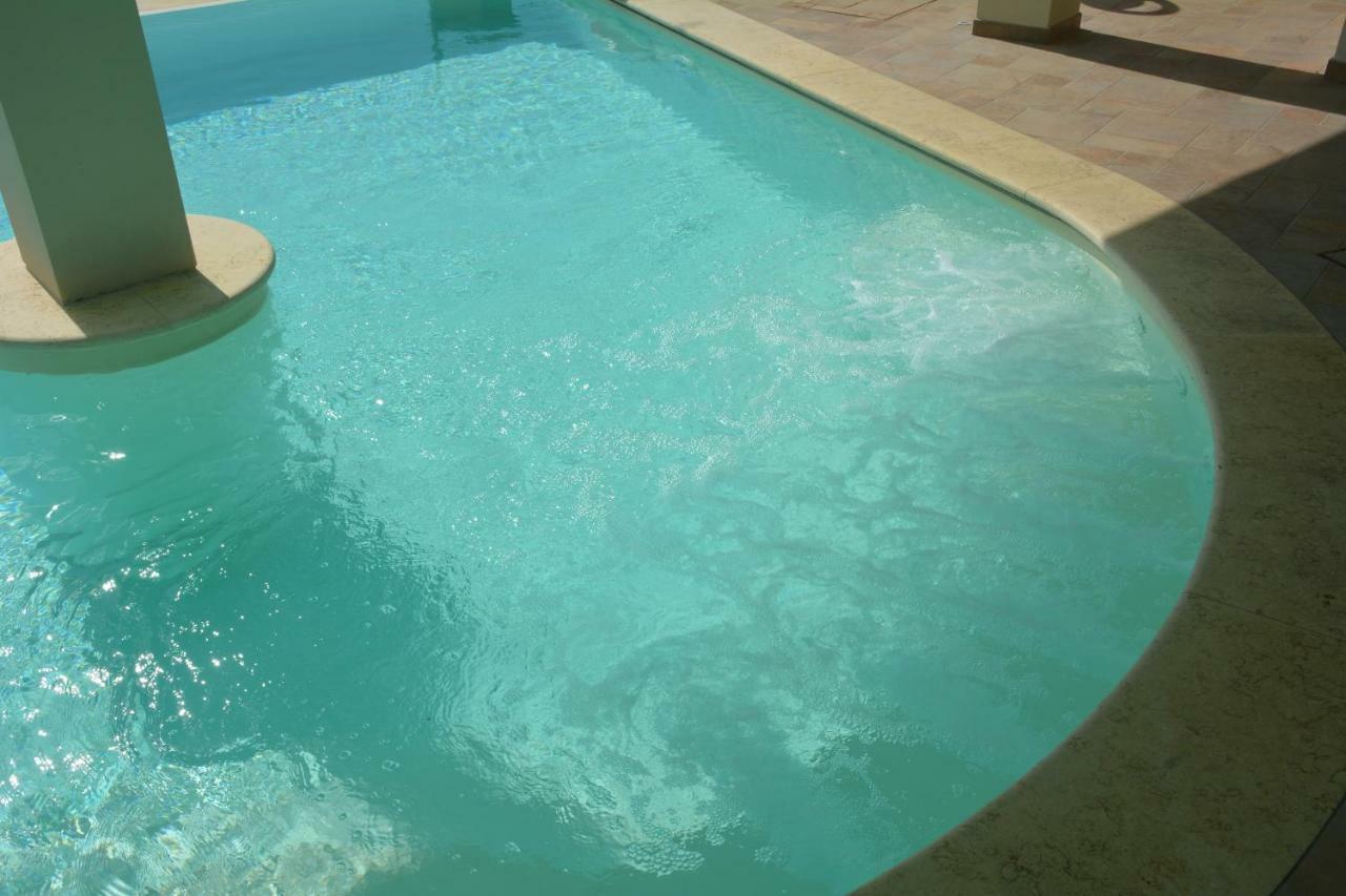Il Girasole Apartment เมอินา ภายนอก รูปภาพ